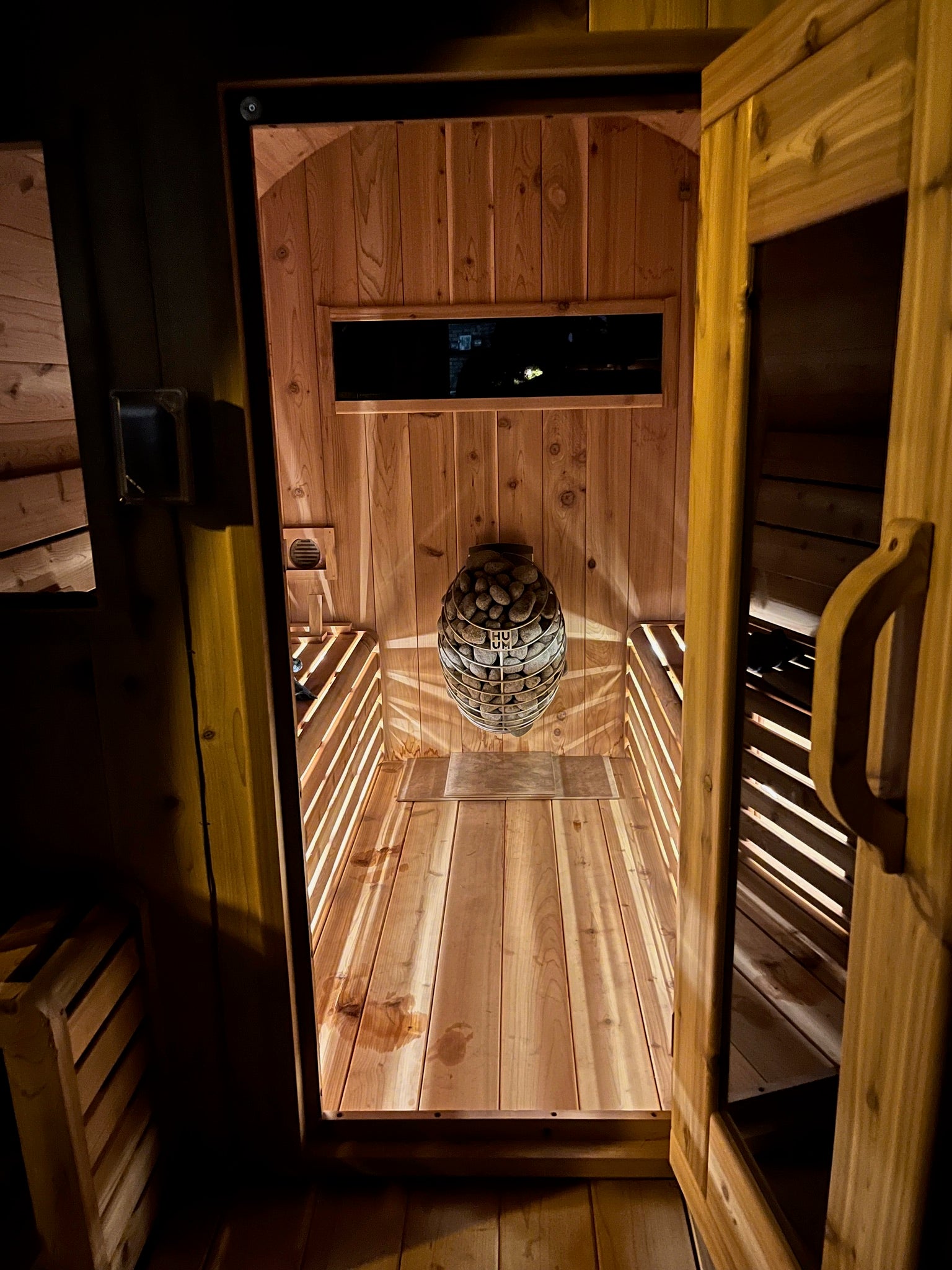 Finnish Sauna Builders Outdoor Barrel Sauna