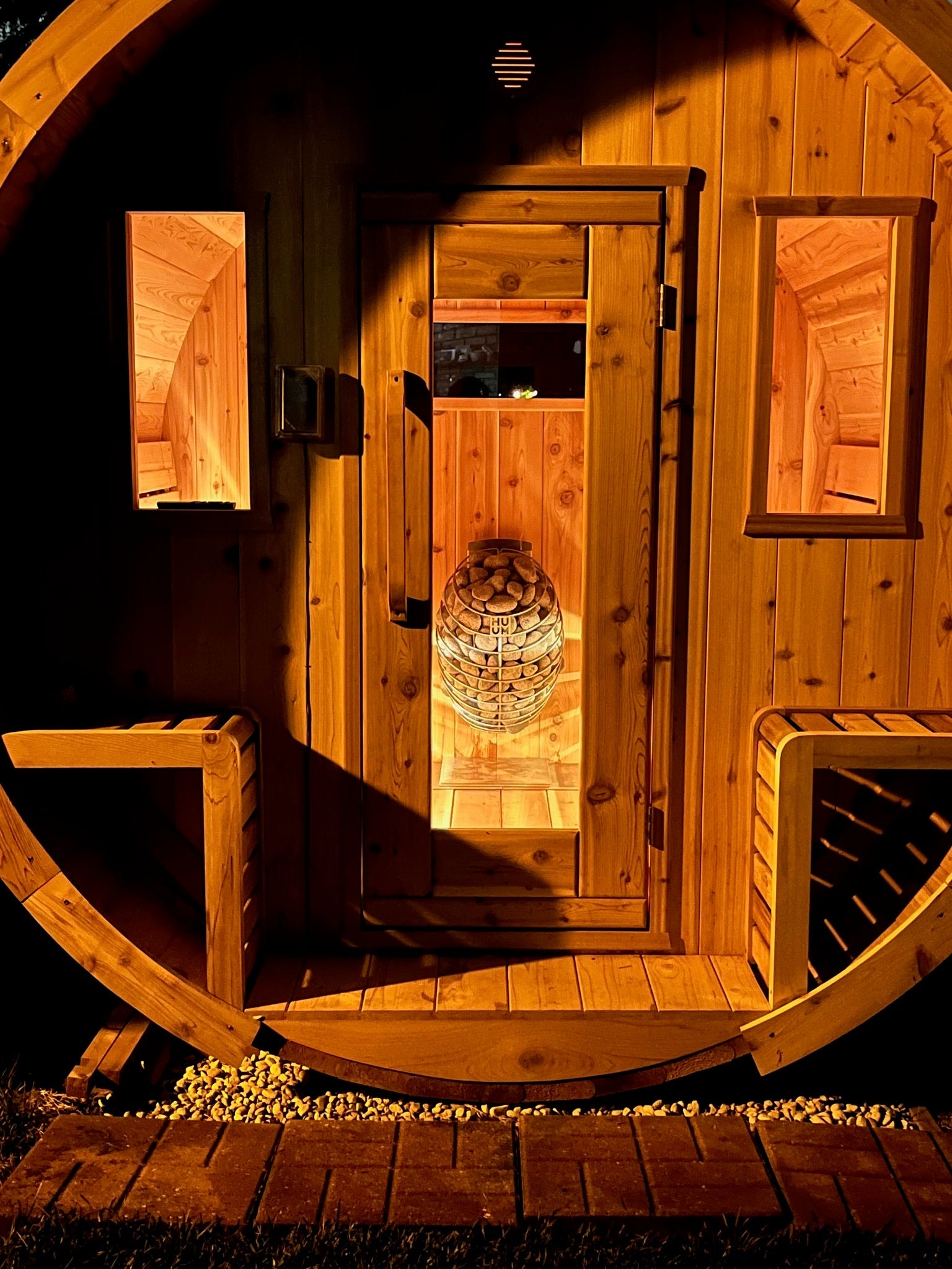 Finnish Sauna Builders Outdoor Barrel Sauna
